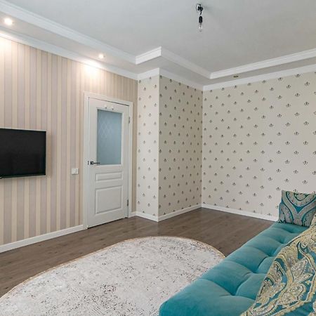Mangilik Apart Apartment Astana Bagian luar foto