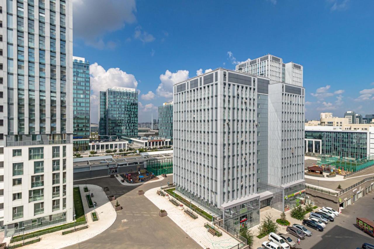 Mangilik Apart Apartment Astana Bagian luar foto