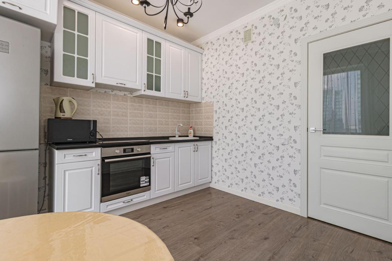 Mangilik Apart Apartment Astana Bagian luar foto