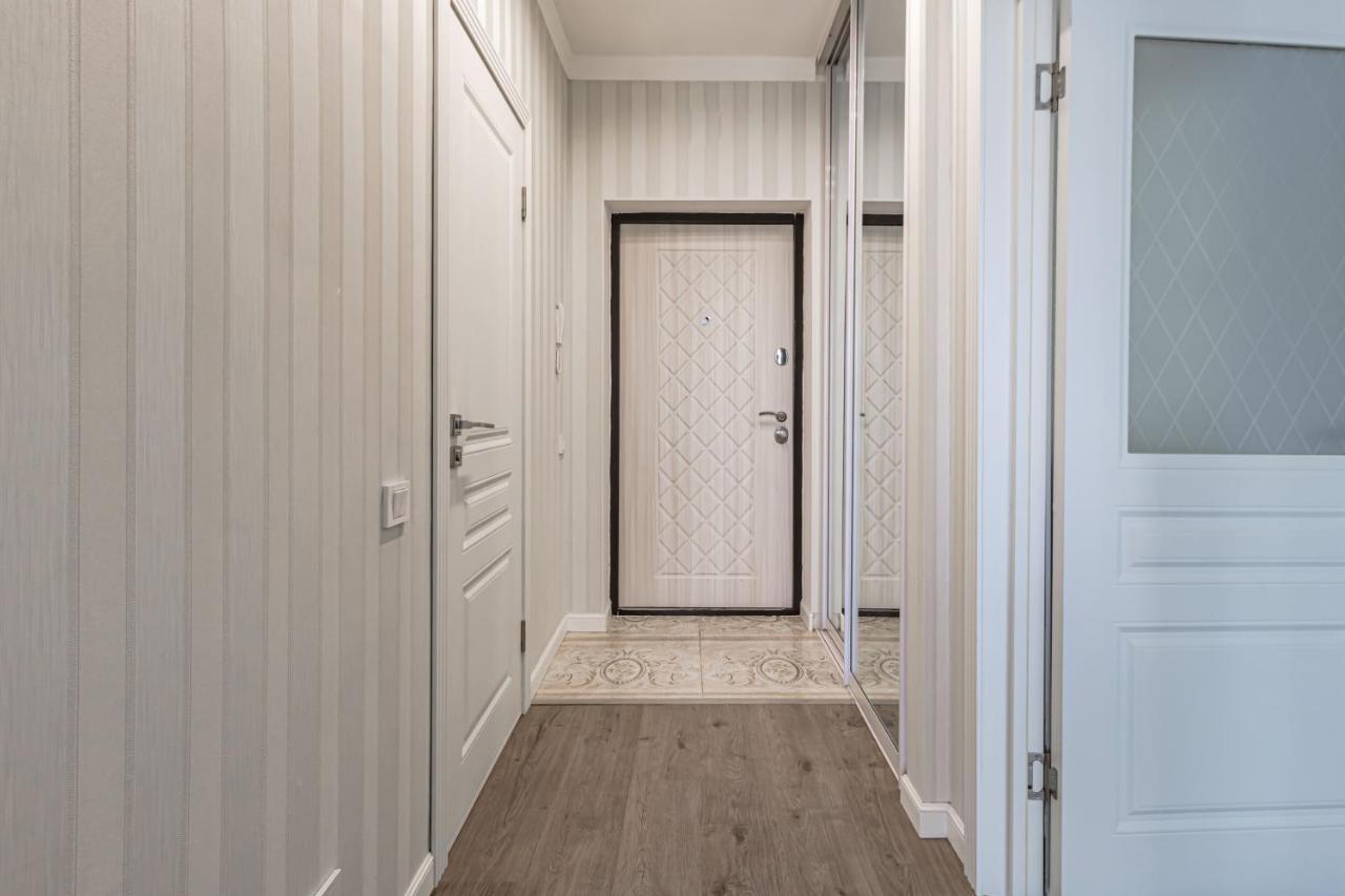 Mangilik Apart Apartment Astana Bagian luar foto